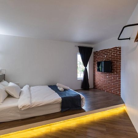 Boutique Hidden Loft Otel Bukit Mertajam Dış mekan fotoğraf